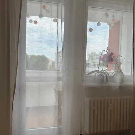 Large 3-room Baleris ברטיסלאבה