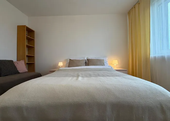 דירה Large 3-room Baleris *