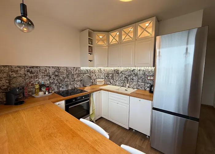 Large 3-room Baleris ברטיסלאבה